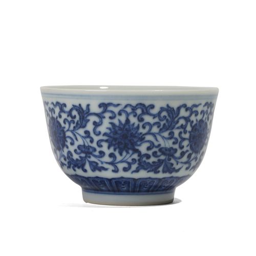 A BLUE AND WHITE 'LOTUS SCROLL' CUP