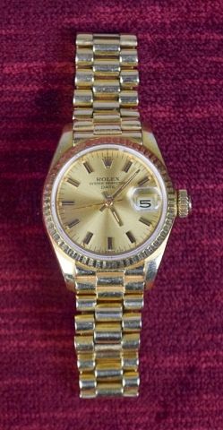 Ladies 18K Gold Rolex Watch
