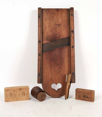 Heart-decorated Walnut Grater