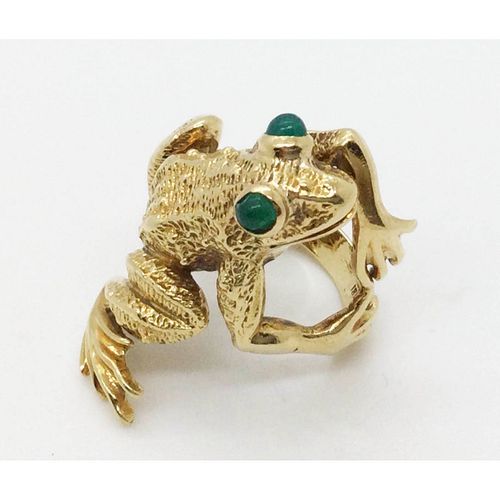 18 kt Gold Frog with Chrysoprase Eyes