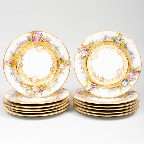 Set of Twleve Berlin Porcelain Dinner Plates