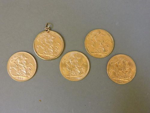 Five gold sovereigns, 1906, 1907, 1910, 1911 and 1913, the latter in pendant mount