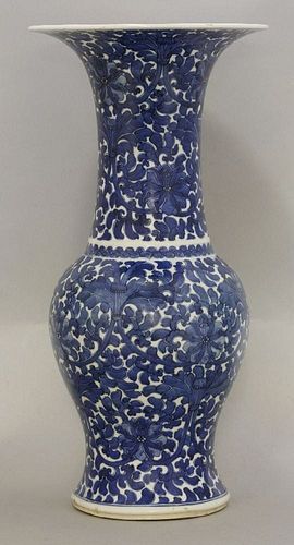 A Chinese blue and white yen yen vase, 20th century, in