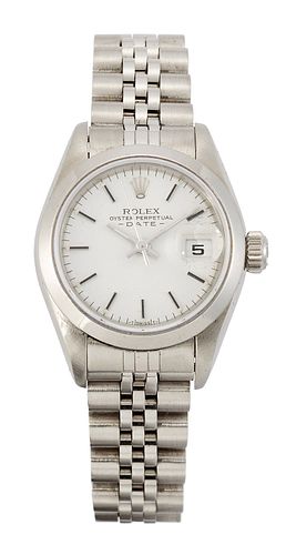 A LADY'S STEEL ROLEX DATE BRACELET WATCH,?circular white dial with baton in