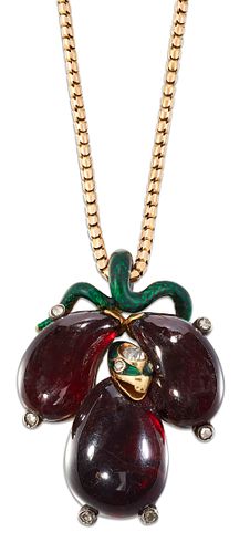 A VICTORIAN CARBUNCLE GARNET AND DIAMOND PENDANT ON CHAIN, designed as a cl