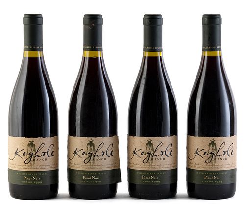 Four Keyhole Ranch Russian River Valley bottles, vintage 1999.
Seghesio Family Vineyards.
Category: Pinot Noir red wine. Healdsburg, California (U.S.A