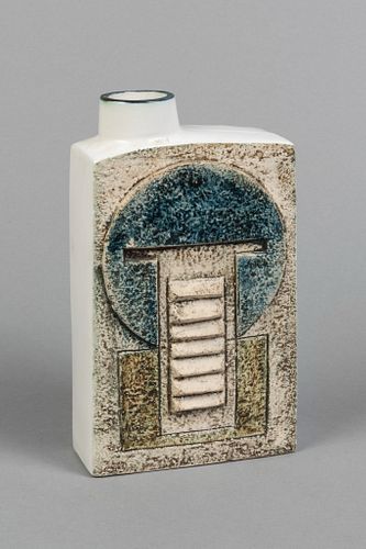 Linda Taylor for Troika Pottery, Chimney Flask Vase, ca. 1965-1975
