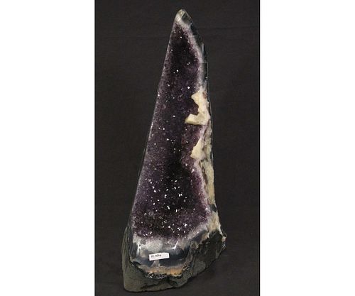 AMETHYST GEODE WITH CALCITE