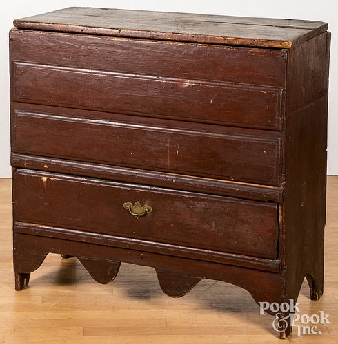 New England painted pine mule chest, early 19th c.