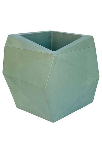 Large Faceted Planter 25x25x25