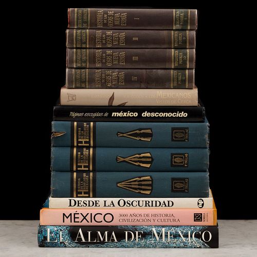 Libros sobre Historia de México. Historia General de las Cosas de Nueva España / Historia Gráfica de la Rev. Mexicana. Piezas: 12.