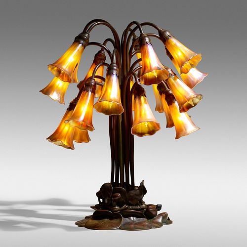 Tiffany Studios, Eighteen-light Lily table lamp