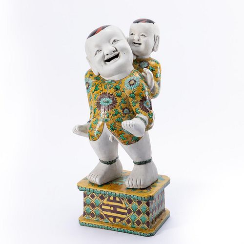 CHINESE FAMILLE JAUNE POTTERY HEHE TWIN FIGURES