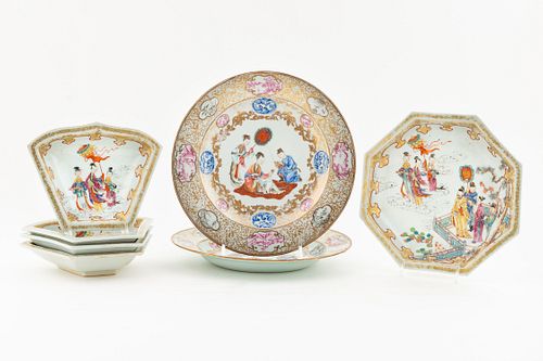 SEVEN PIECES OF CHINESE EXPORT WITH GILT