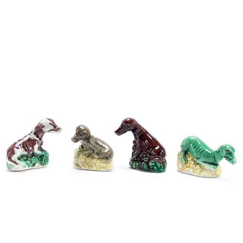 GROUP 4 CHINESE EXPORT PORCELAIN HOUND FIGURES