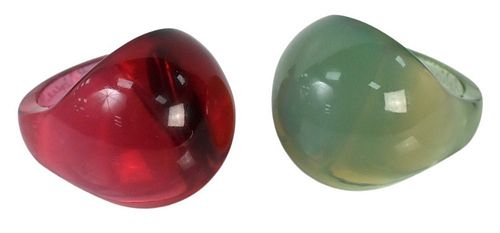 Two Cabochon Lalique Glass Rings, to include green and ruby red, size 9.