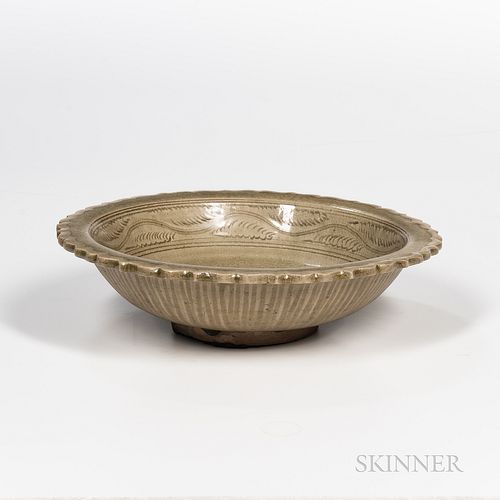 Longquan-style Celadon Stoneware Charger