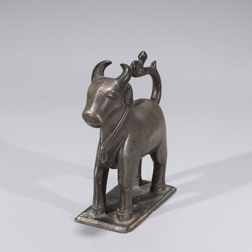 Bronze Indian Bull Statue