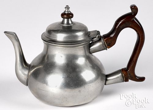 English pewter teapot, ca. 1770 Ricahrd King