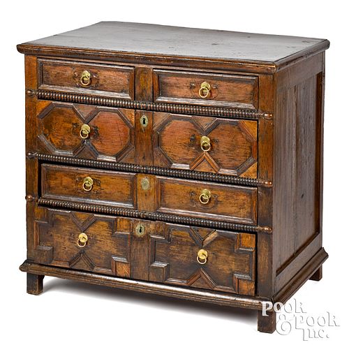 Jacobean oak chest of drawers, late 17th c.
