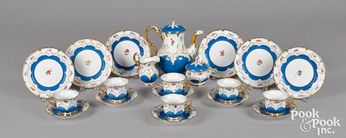 Meissen twenty-one piece porcelain tea service