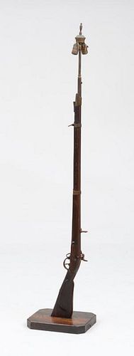 BRASS AND WOODEN RIFLE-FORM FLOOR LAMP