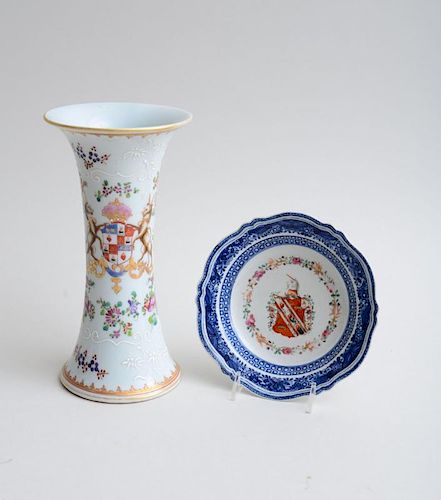 CHINESE EXPORT ARMORIAL PORCELAIN DISH WITH BLUE FITZHUGH BORDER, AND A SAMSON TYPE FAMILLE ROSE ARMORIAL PORCELAIN BEAKER-FORM VASE