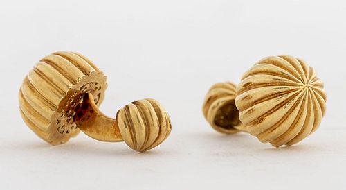 ALD 18K Yellow Gold Striated Dome Shaped Cufflinks