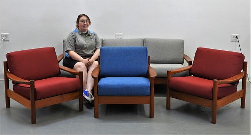 4PC MCM Mobelfabrik Chairs & Sofa