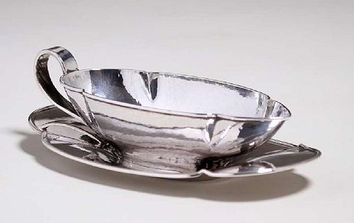 Kalo Hand-Hammered Sterling Silver Gravy Sauce Boat 1920