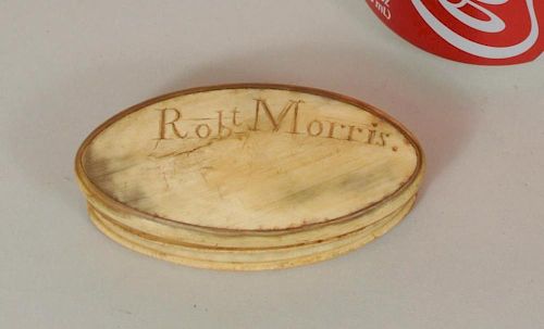Early American Carved Horn Snuff Box