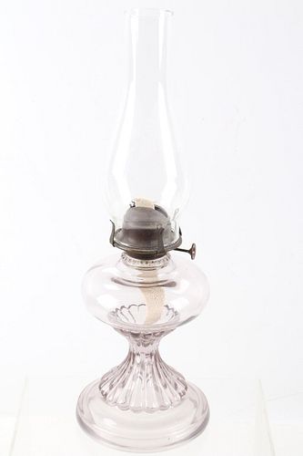 Early 1900's No. 3 Queen Glass Table Oil Lamp