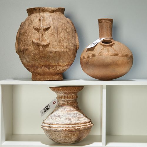 (3) African tribal pottery vessels