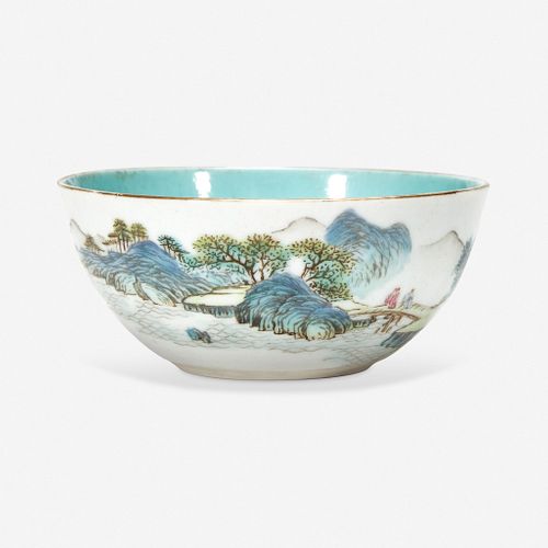 A small Chinese enameled porcelain bowl 珐琅彩小碗