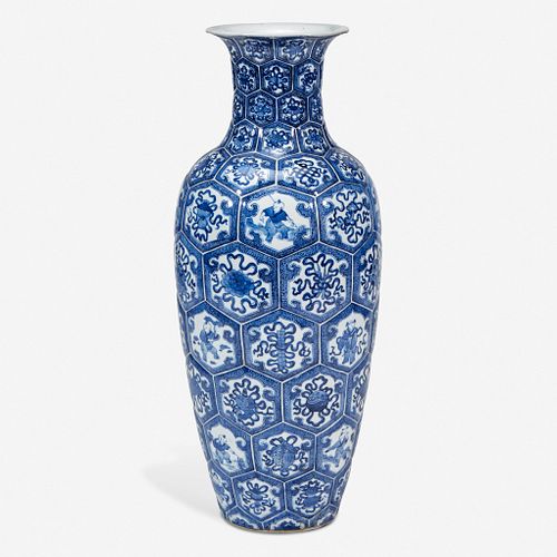 A Chinese blue and white porcelain molded vase decorated with Buddhist symbols and figures 青花佛家八宝瓶 19th century 十九世纪