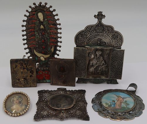 SILVER. Grouping of Religious Objects Inc. Poulat.