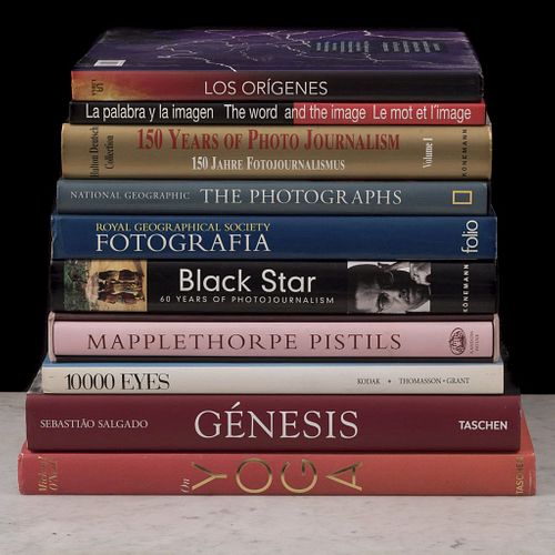 Libros de fotografías del mundo. 150 Years of Photo Journalism / Black Star 60 yaers of photojourmalism. Piezas:  10.