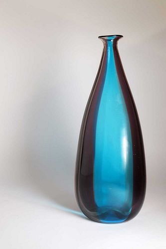 A Venini 'Spicchi' glass vase,