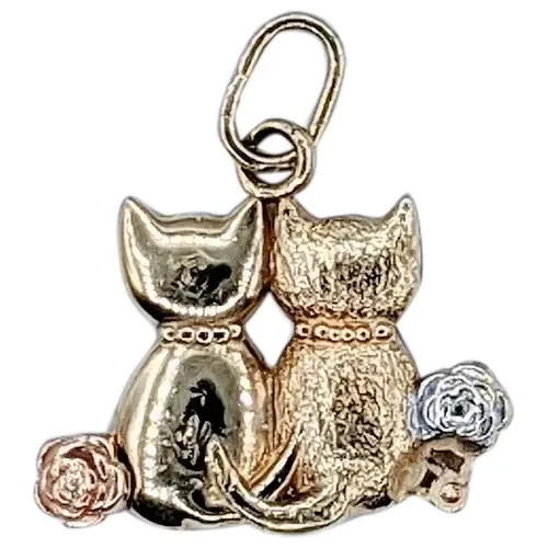 Adorable Solid Gold Cat Charm Pendant