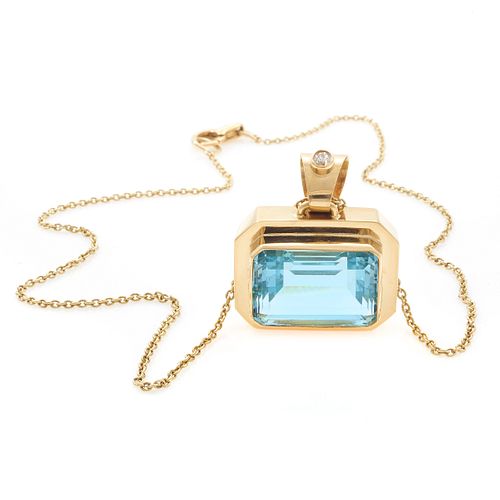 Aquamarine, Diamond, 18k Yellow Gold Necklace