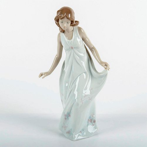 Wonderful Mother 1006975 - Lladro Porcelain Figurine