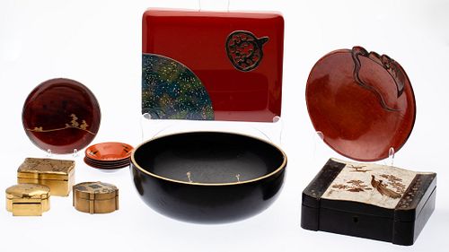 Group of 14 Japanese Lacquer Articles