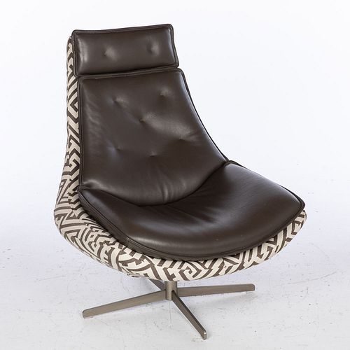 Mid Century Modern Style Swivel Chair