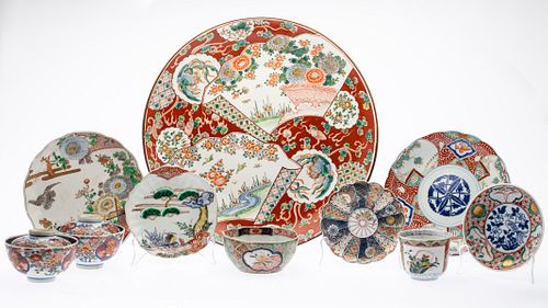 10 Japanese Imari Porcelain Articles