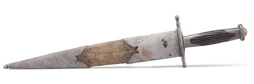 A 19TH CENTURY GERMAN HUNTING DAGGER, the blade engraved to each side with 