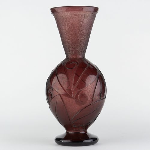 Degue Art Glass Vase w/ Foliate Design