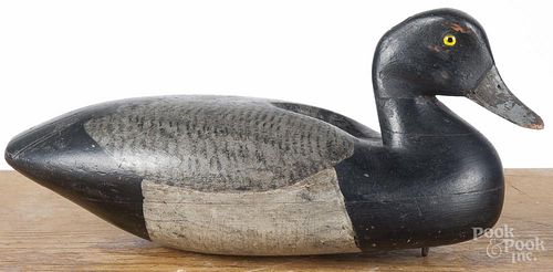 New Jersey painted scaup duck decoy, early 20th c., with incised tail feathers, 14'' l.