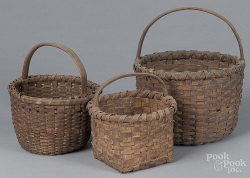 Three splint gathering baskets, 19th c., largest - 12 1/2'' h.