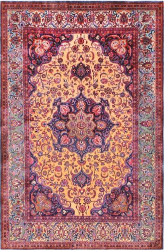 ANTIQUE PERSIAN SILK SOUF KASHAN RUG. 6 ft 8 in x 4 ft 6 in (2.03 m x 1.37 m)
