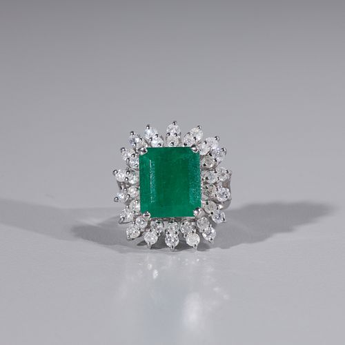 Emerald & Diamond 14k Gold Ring